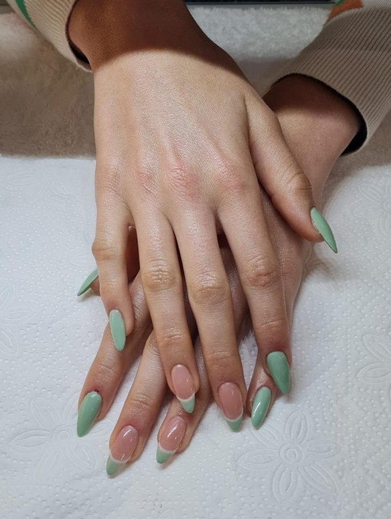 Pastel Green Nails 21 Ideas: Embrace the Subtle Elegance