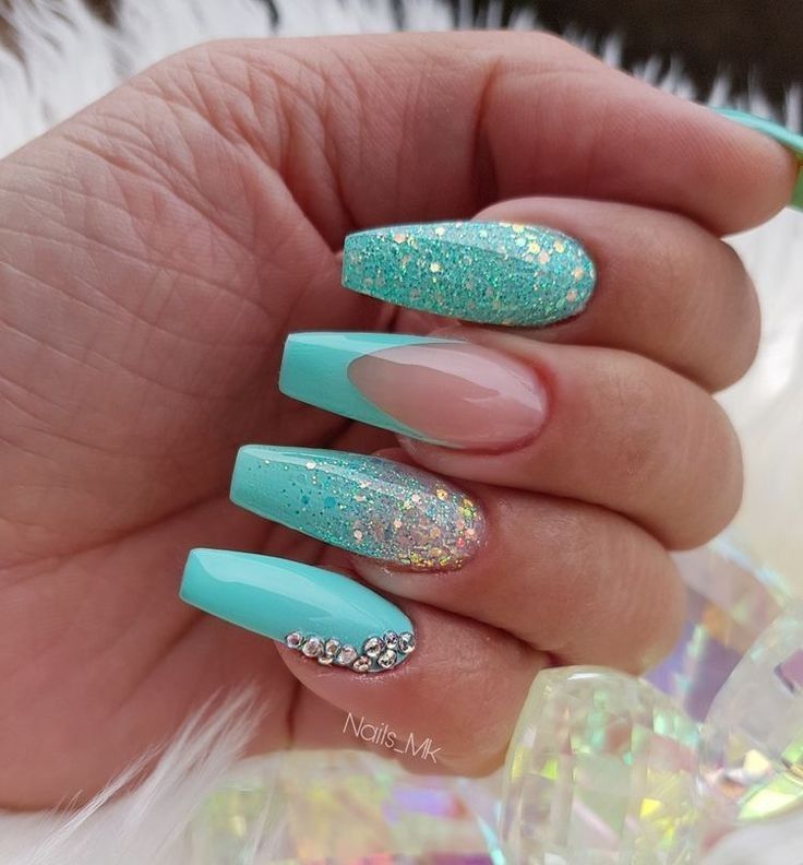 Blue Nails Acrylic 15 Ideas: Embracing Elegance and Versatility