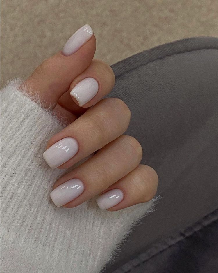 Squoval Nails 16 nápadů: Elegantní a nadčasový trend nehtů