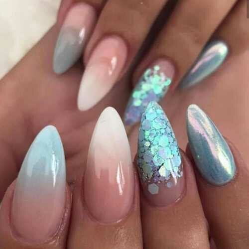 Blue and White Nails 18 Ideas: Embrace Elegance with Stunning Nail Designs