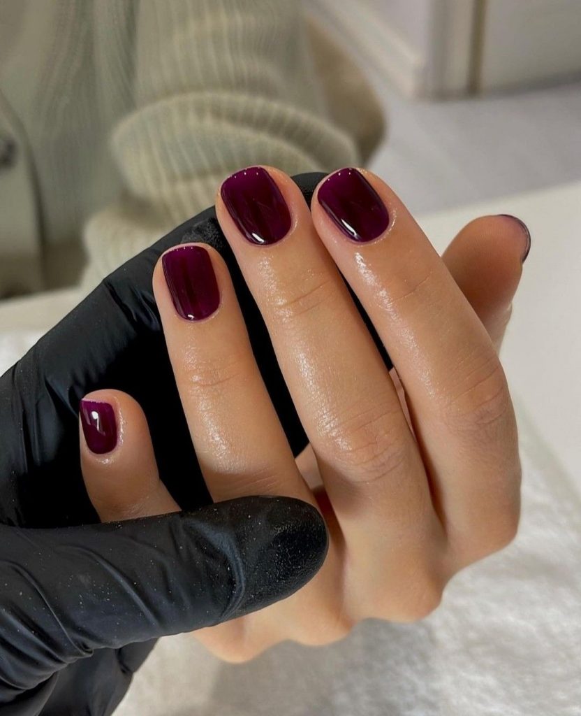 Short Gel Nails 20 Ideas: Embrace Elegance and Convenience