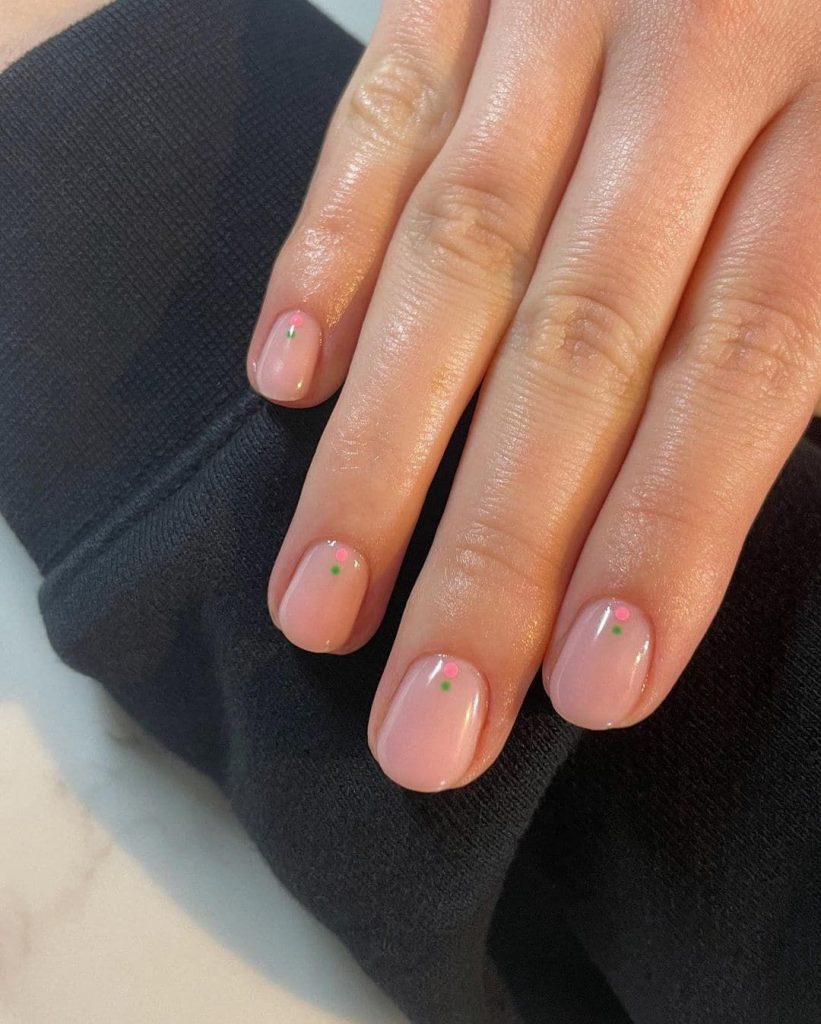 Short Gel Nails 20 Ideas: Embrace Elegance and Convenience