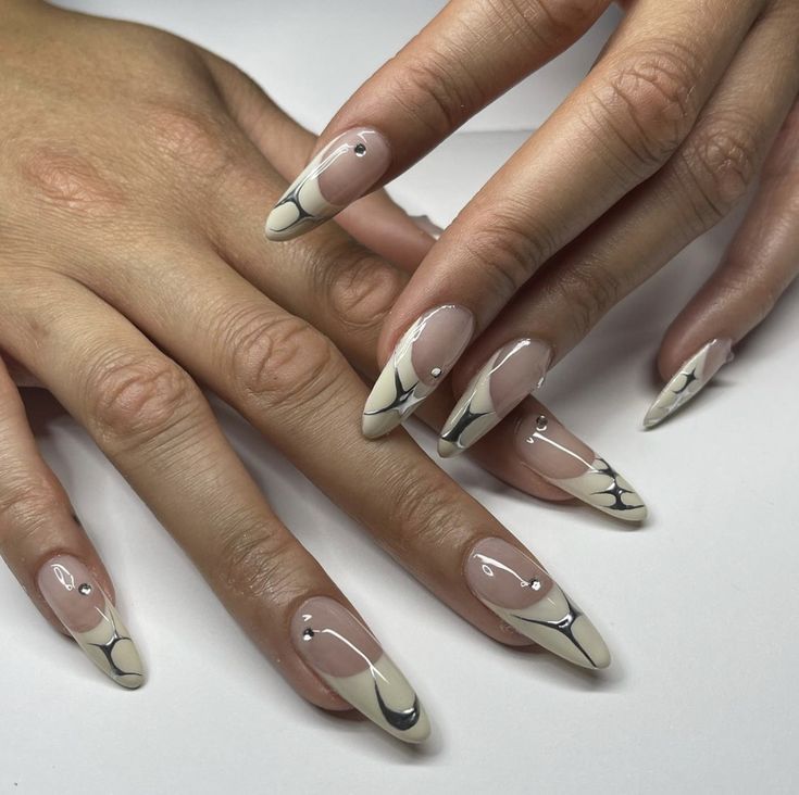 Jednoduchý design nehtů 22 nápadů: Vyjádřete se pomocí kreativního nail artu