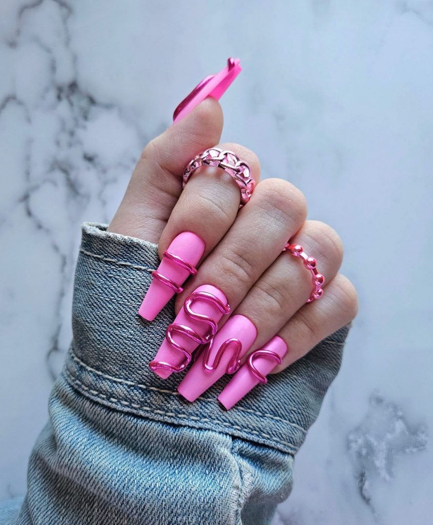 3D Nail Art 18 nápadů: Pozvedněte svou hru na nehty pomocí kreativních návrhů