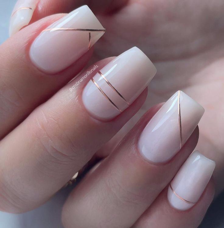 Squoval Nails 16 nápadů: Elegantní a nadčasový trend nehtů