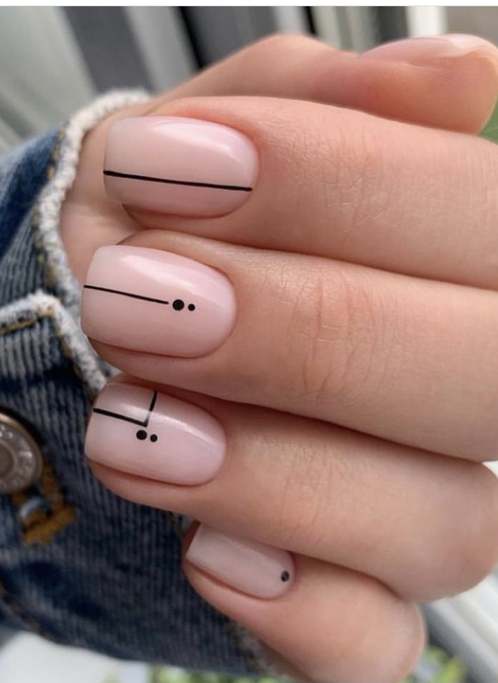 Jednoduchý design nehtů 22 nápadů: Vyjádřete se pomocí kreativního nail artu