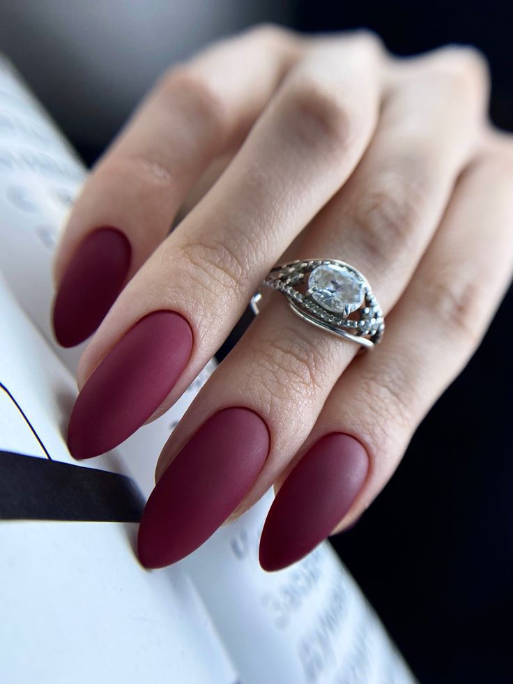 Classy Winter Nails 2023-2024 20 Ideas: Elevate Your Nail Game This Season