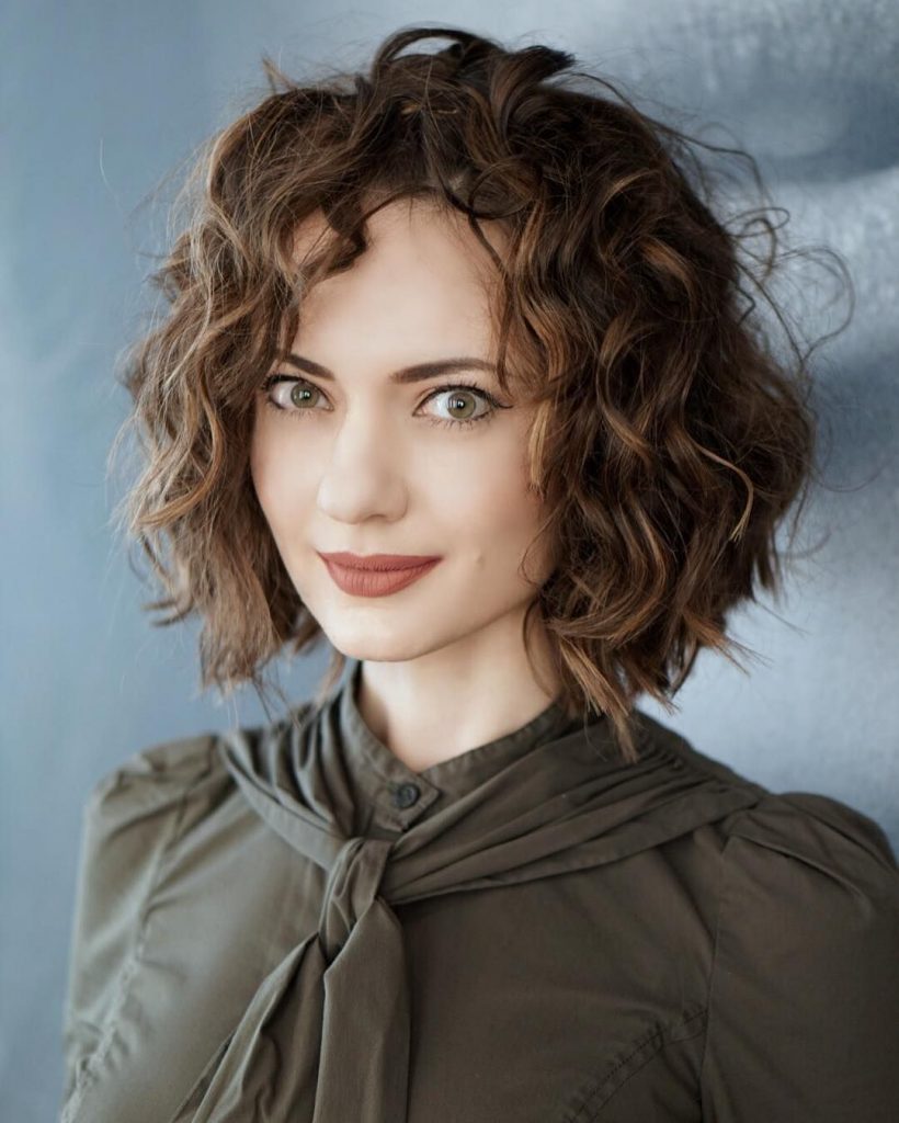 Winter Hairstyles for Curly Hair 2023-2024 18 Ideas: Stay Cozy and Stylish