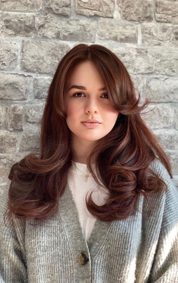 Winter Haircuts for Women 2023-2024 21 Ideas: Stay Stylish and Warm