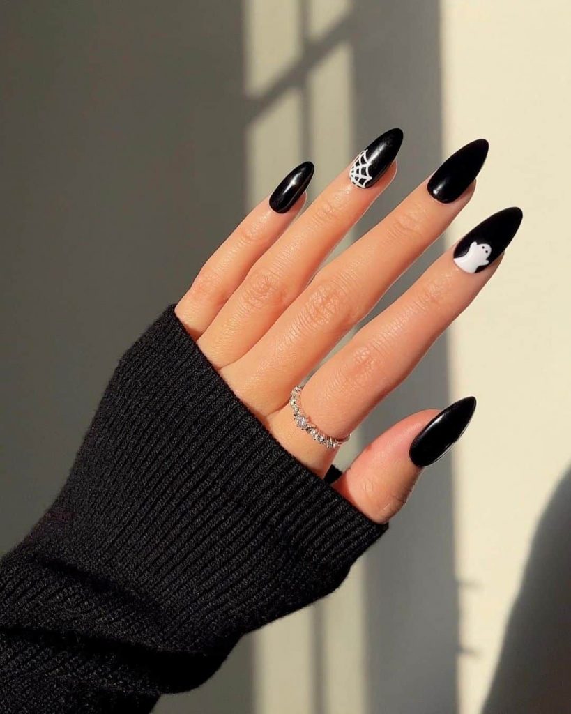 Halloween Nails 2023 18 Ideas: Spooktacular Nail Art for the Season