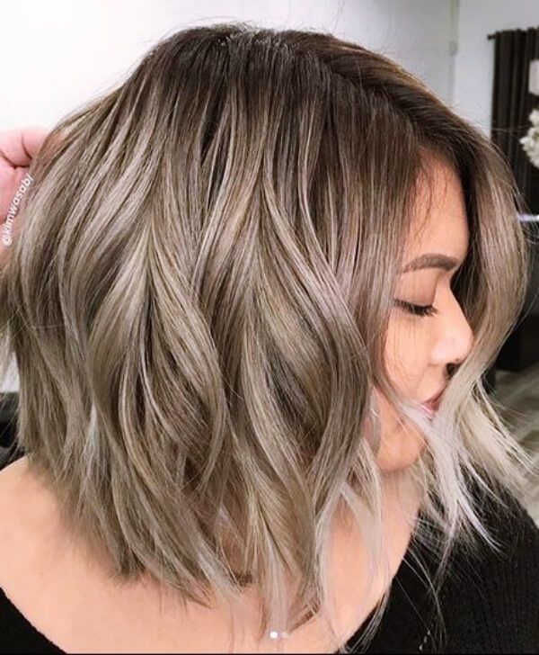 Winter Haircuts for Plus Size Women 2023-2024 18 Ideas