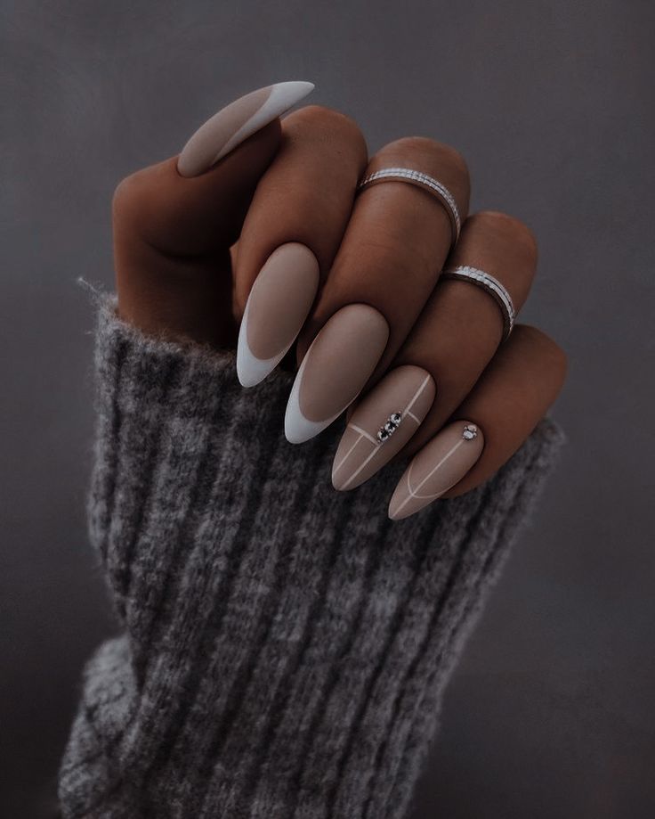 Winter Nails Solid Color 2023-2024 16 Ideas: A Trendy Guide