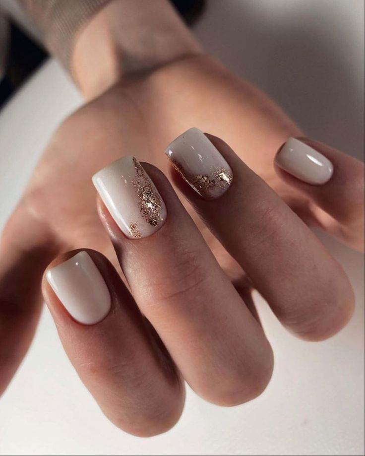 Winter Nails Square Short 2023-2024 20 nápadů