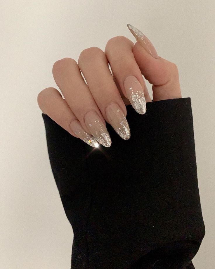 Silver Winter Nails 2023 - 2024 21 Ideas: Shimmering Elegance for the Season