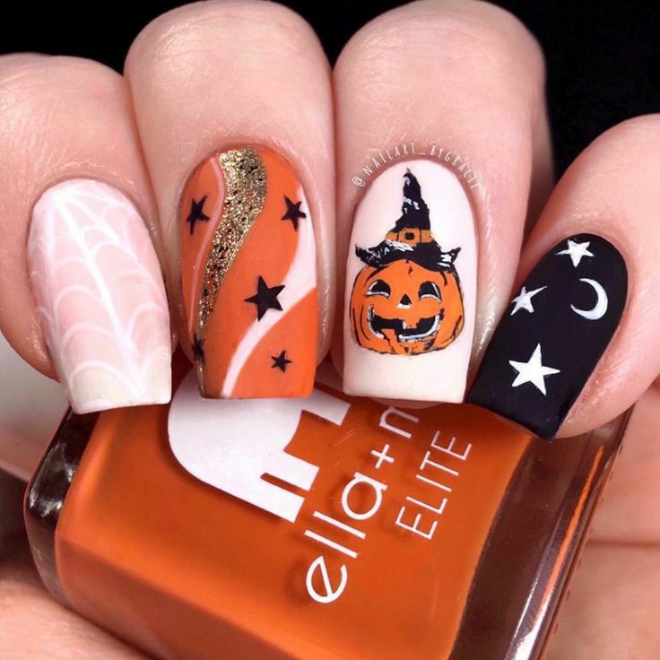 Halloween Nails 2023 18 nápadů: Spooktacular Nail Art pro sezónu