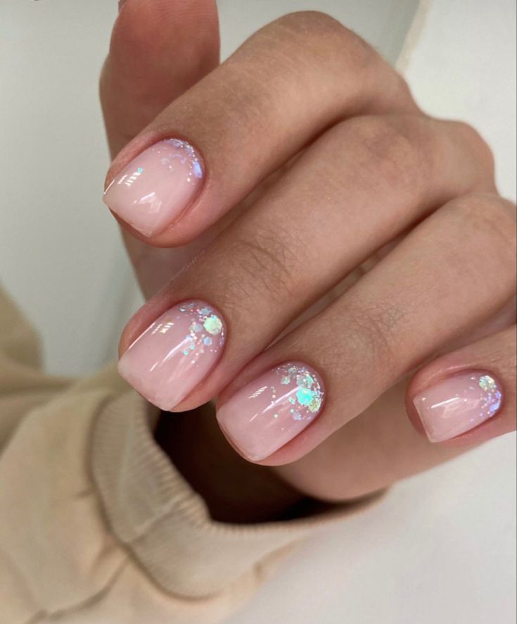 Winter Acrylic Short Nails 2023-2024 16 Ideas: Embrace the Season with Style