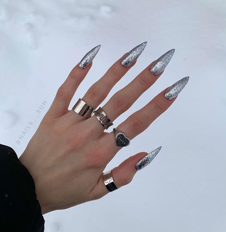 Silver Winter Nails 2023 - 2024 21 Ideas: Shimmering Elegance for the Season