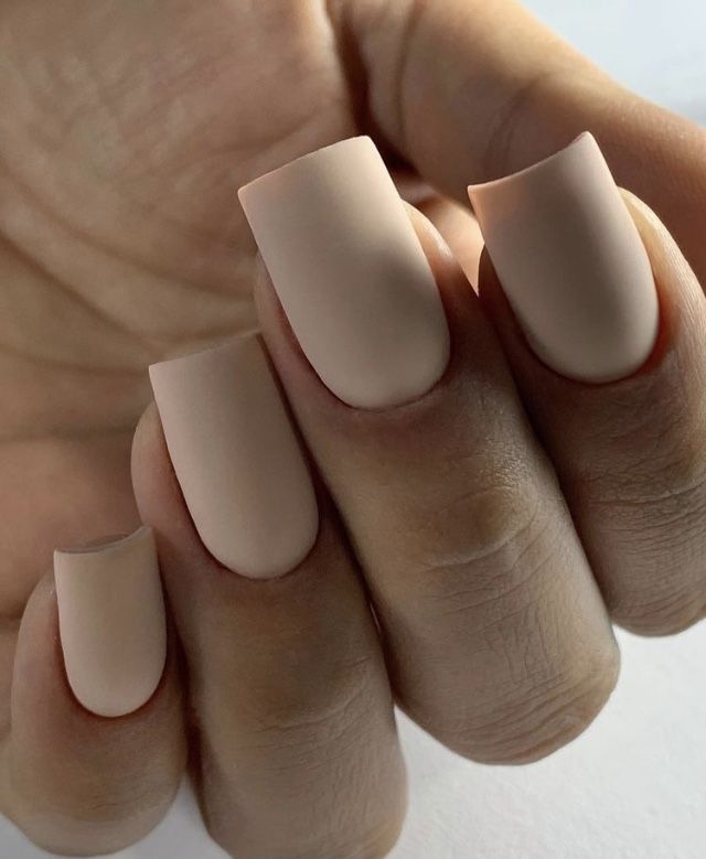 Exploring Chic Matte Nail Colors for Winter 20232024 16 Ideas women