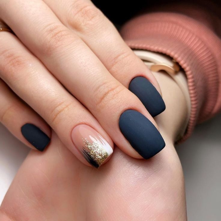 Short Winter Nails 2023 - 2024 20 Ideas: Chic and Cozy Nail Trends