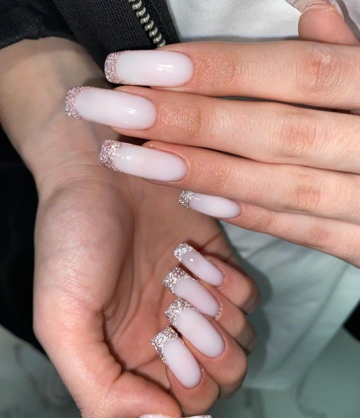 Winter Nails Square Long 2023-2024 16 nápadů: Zůstaňte styloví i v chladu