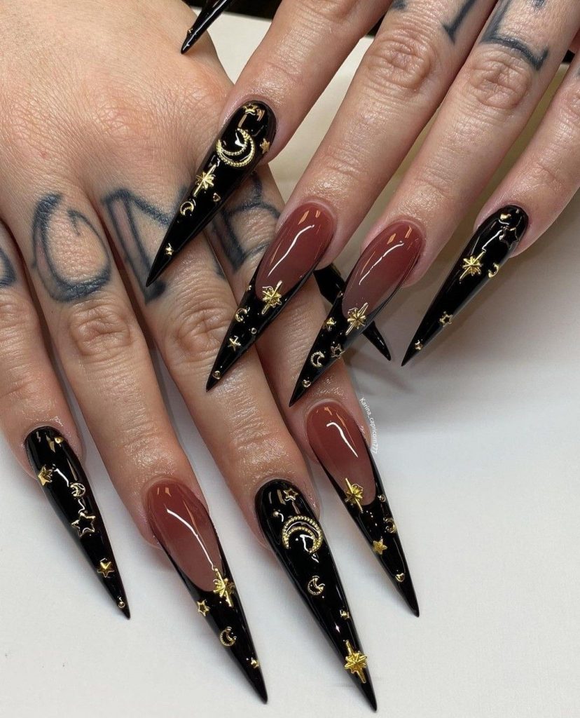 Halloween Nails 2023 18 Ideas: Spooktacular Nail Art for the Season