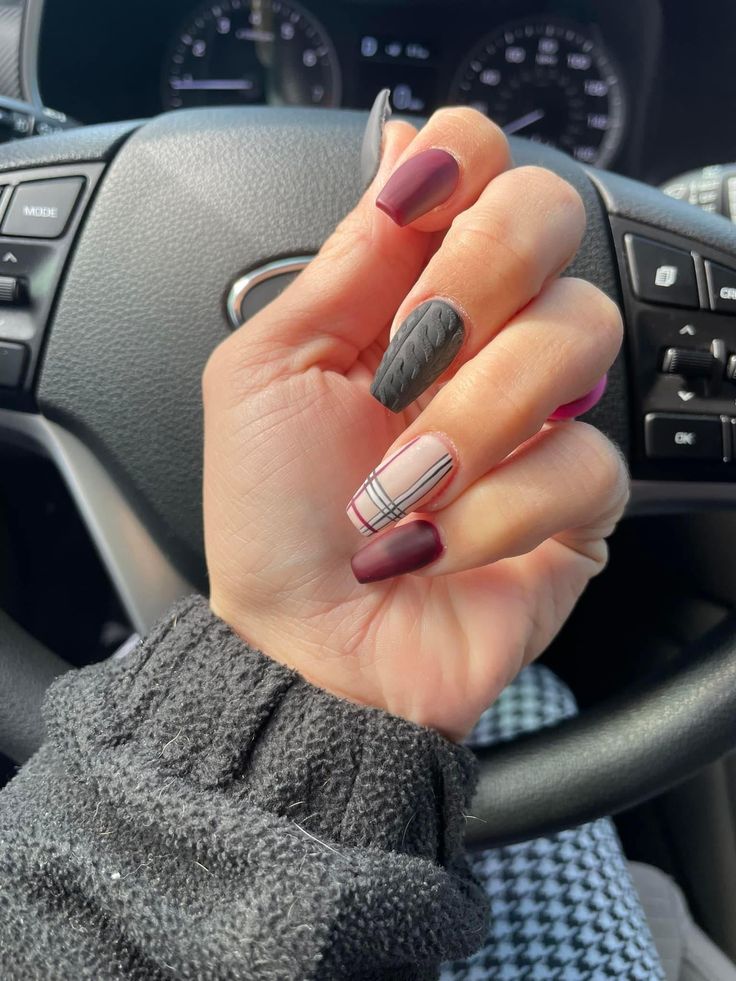 Medium Winter Nails 2023 - 2024 16 Ideas: Embrace the Season with Style