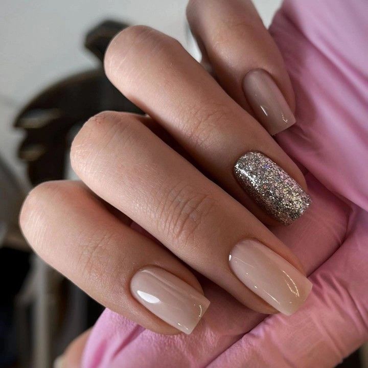 Winter Nails Solid Color 2023-2024 16 Ideas: A Trendy Guide