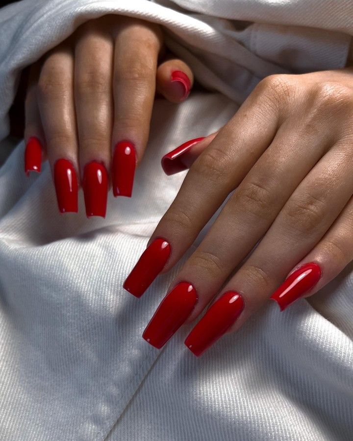 Winter Nails Coffin 2023-2024 16 Ideas: Embrace the Cold with Chic Nail Trends