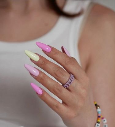 Almond Nails Winter Colors 2023 - 2024 20 Ideas: Stay Trendy and Chic!