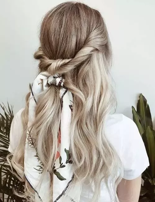 Winter Hairstyles for Curly Hair 2023-2024 18 Ideas: Stay Cozy and Stylish