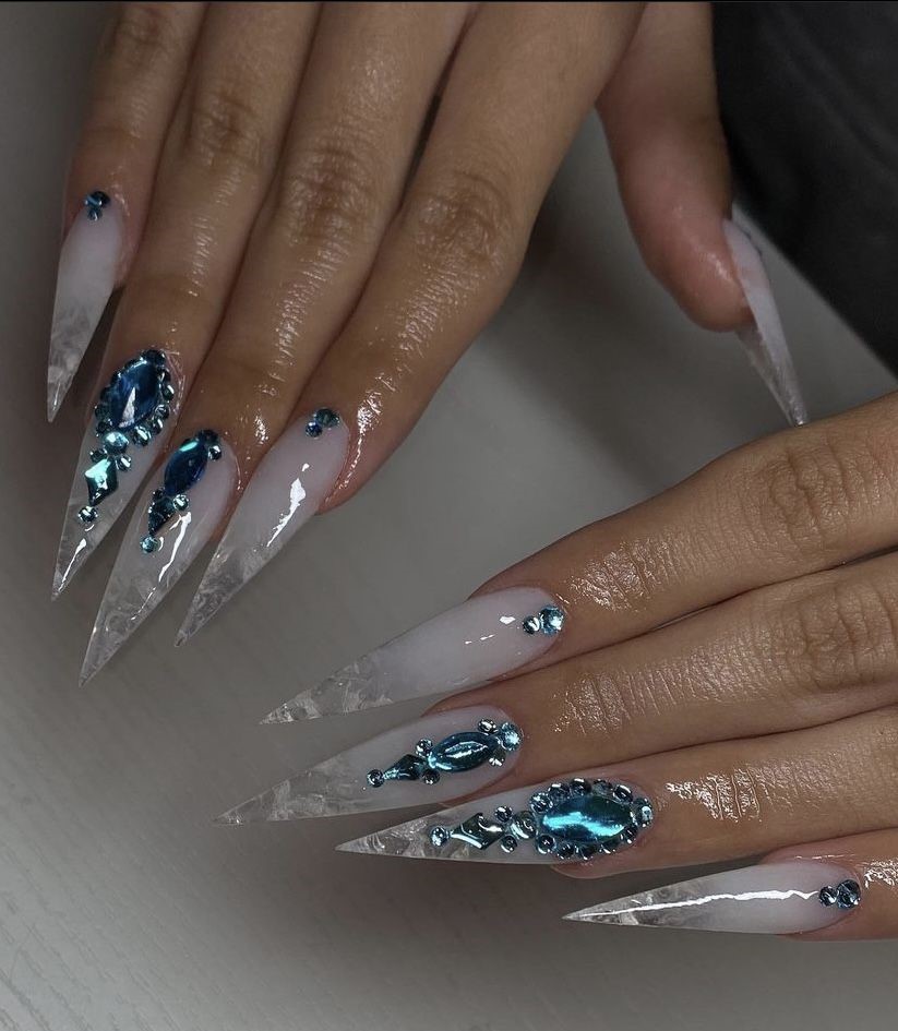 Nail Designs for Winter 2023 - 2024 16 Ideas