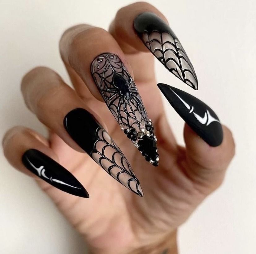 Halloween Nails 2023 18 Ideas: Spooktacular Nail Art for the Season