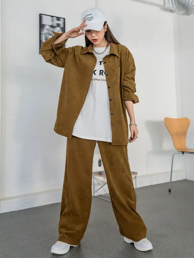 Winter Corduroy Outfit 2023-2024 18 Ideas: Stay Stylish and Warm!
