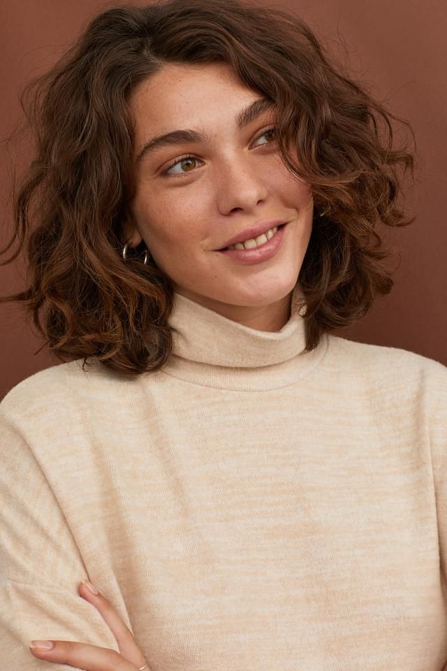 Winter Hairstyles for Curly Hair 2023-2024 18 Ideas: Stay Cozy and Stylish