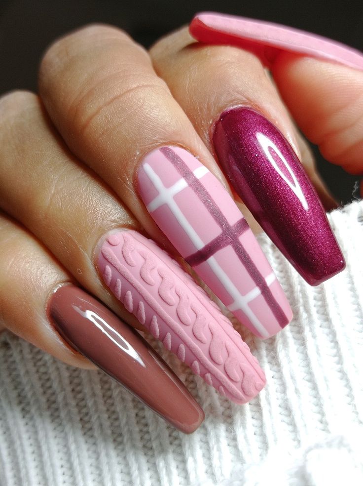 Fun Winter Nails 2023-2024 20 Ideas