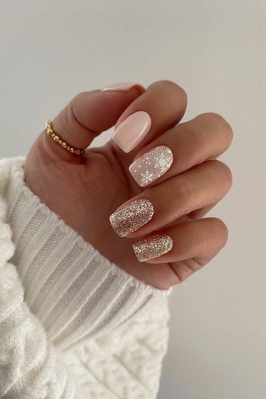 Short Winter Nails 2023 - 2024 20 Ideas: Chic and Cozy Nail Trends