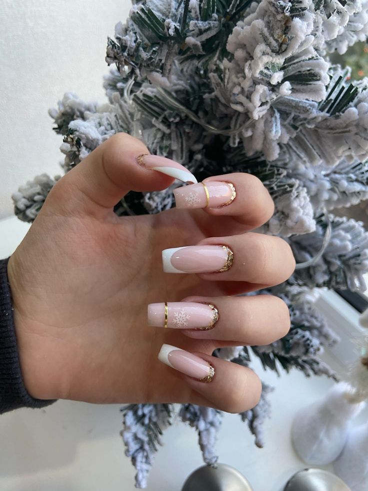 Holiday Gel Nails Winter 2023 - 2024 16 Ideas