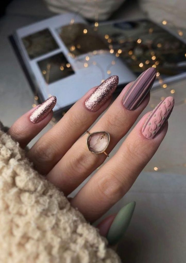 Holiday Gel Nails Winter 2023 - 2024 16 Ideas