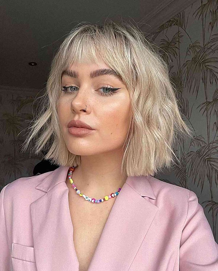 Explore 2024 Haircut With Bangs Trends Short Shaggy Mullet And More   26 Flattering Bobs With Bangs For Women With Round Faces 