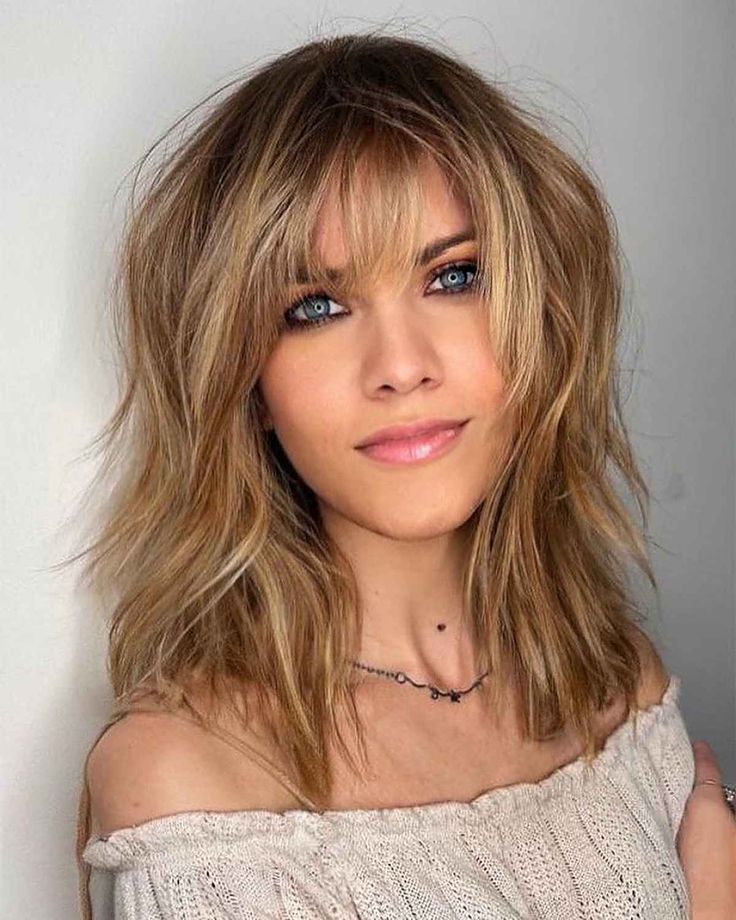 Explore 2024 Haircut With Bangs Trends Short Shaggy Mullet And More   30 Bob With Curtain Bangs Hairstyle Ideas For Modern Beachy Women 1 