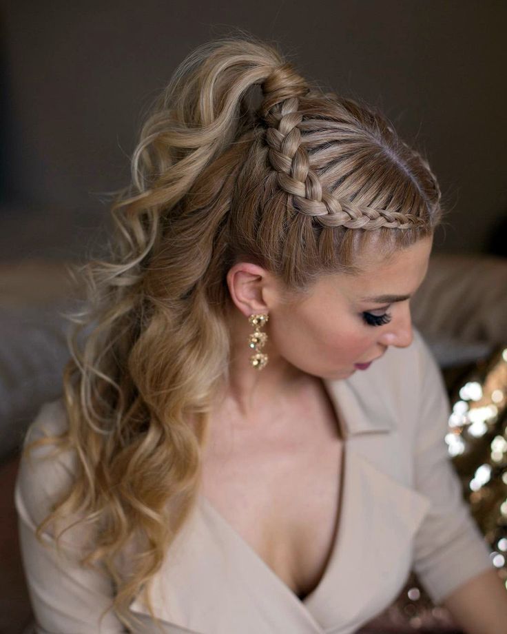 Christmas Hairstyles for Long Hair 2023 18 Ideas