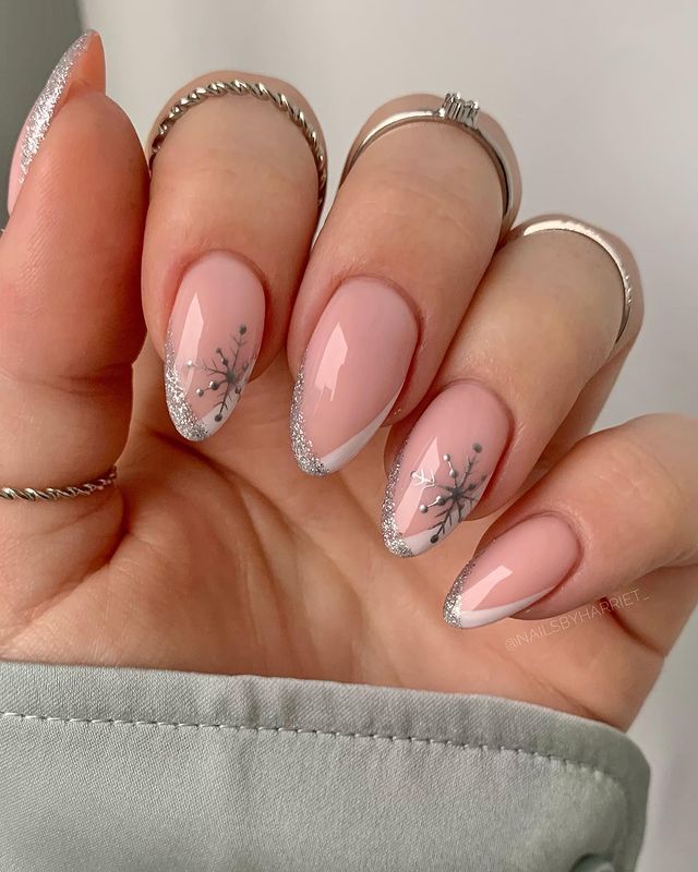 Short Acrylic Nails Winter 2023-2024 16 Ideas: Embrace the Season with Style