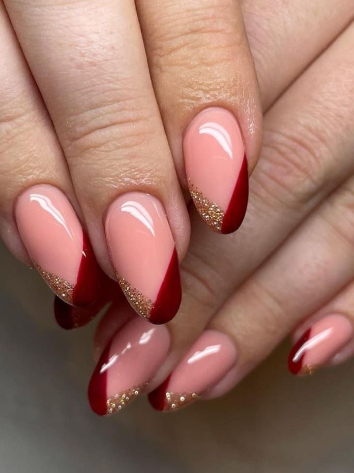 French Christmas Nails 2023 18 Ideas: Glam Up Your Holidays