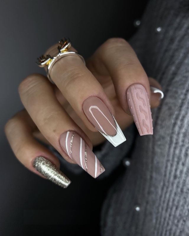 Casual Winter Nails 2023-2024 18 Ideas: A Guide to Cozy and Chic Nail Styles