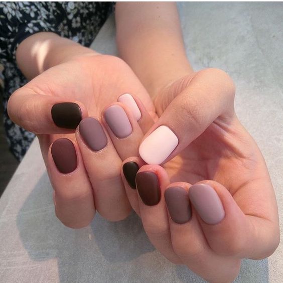 Winter Manicure Colors 2023-2024 20 Ideas: A Palette for Every Occasion