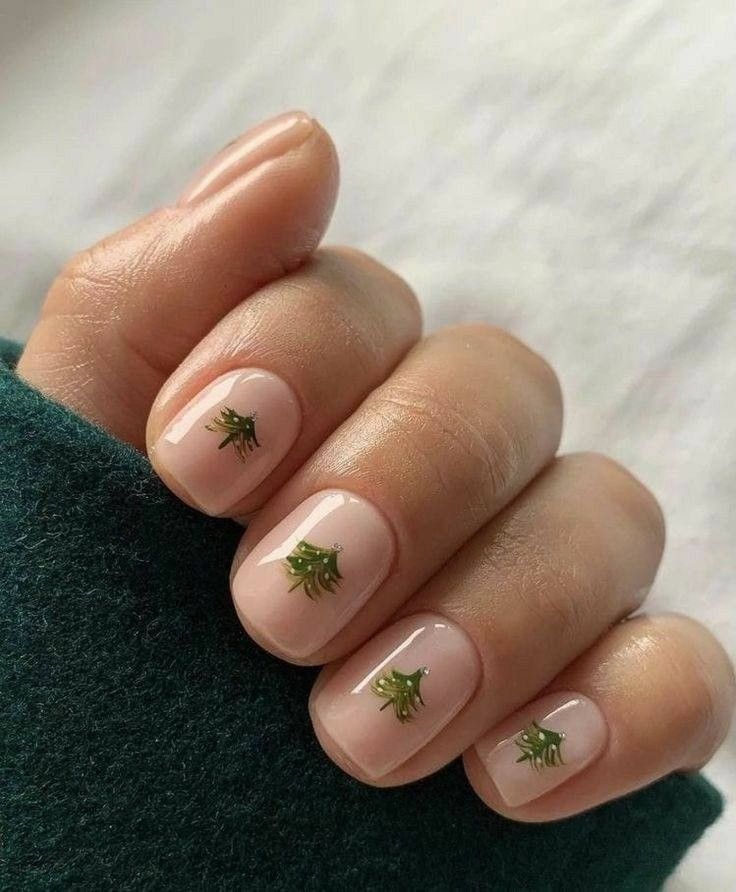 Festive Christmas Nail Trends 2023 20 Ideas: Embrace Trends Red and Trends Green