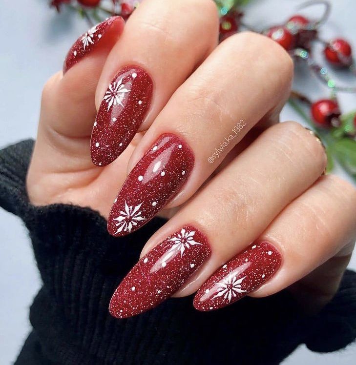 Red Christmas Nails 2023 18 Ideas: Festive and Trendy Nail Designs