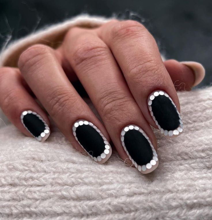 Black Christmas Nails 2023 22 Ideas: Rock Your Holiday Look!