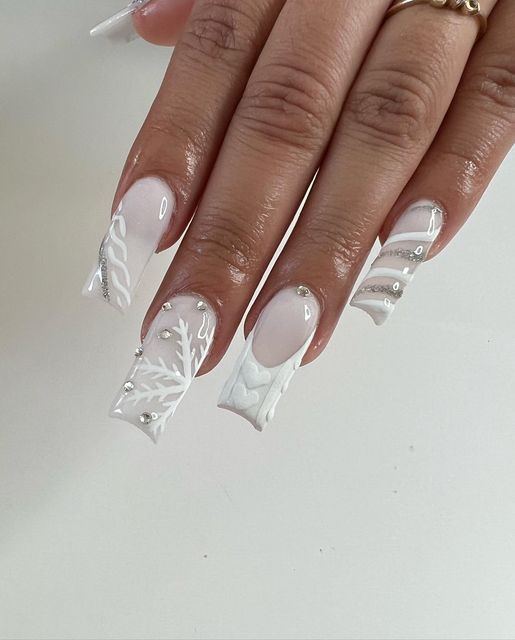 White Christmas Nails 2023 22 Ideas: The Ultimate Festive Nail Guide