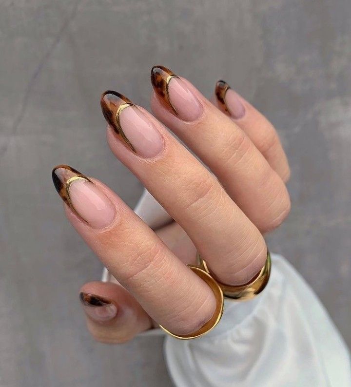 Winter Nails Brown 2023 - 2024 16 Ideas: Embrace the Cozy and Chic